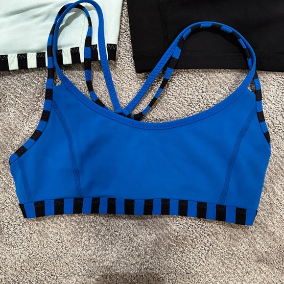 Lululemon sports bras *3 pack - Picture 3 of 8